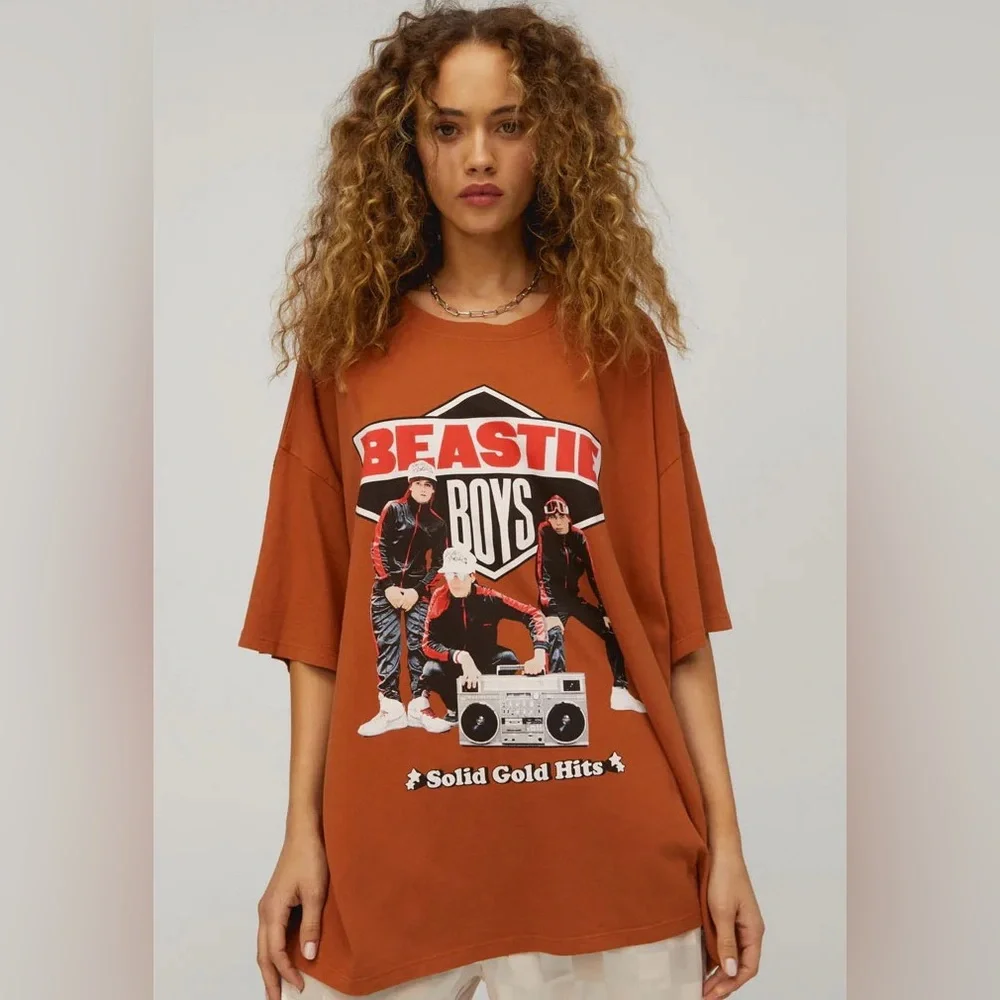 SOLD Daydreamer LA Beastie Boys Solid Gold Hits One Size Tee NWT - Picture 5 of 7